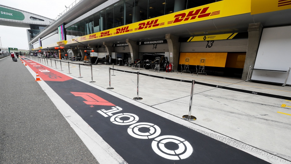 DHL delivers 1,000th Formula 1 race to China