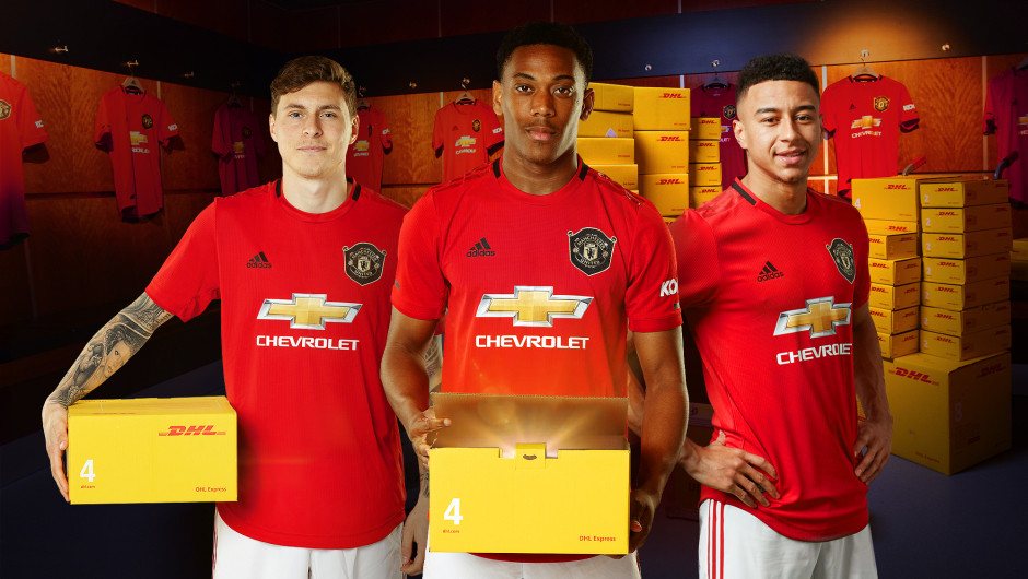 WIN MANCHESTER UNITED HOME SHIRT, DELIVERED BY DHL