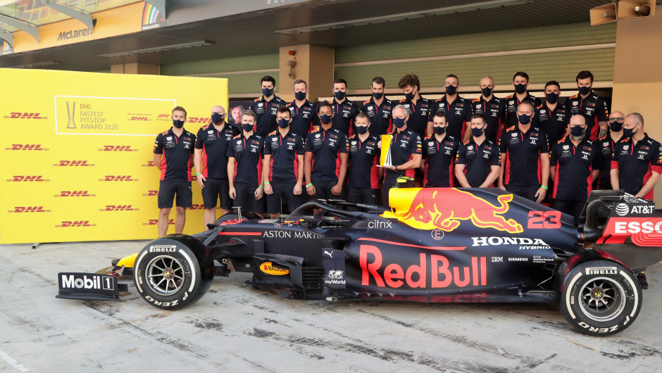 Red Bull Racing wins the DHL Fastest Pit Stop Award 2020