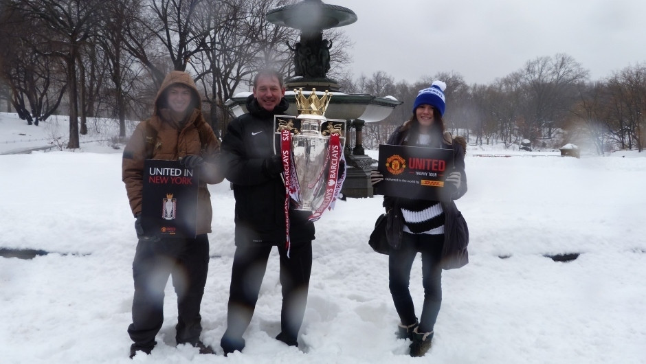 United Fans Brave Cold in Windy City and Big Apple