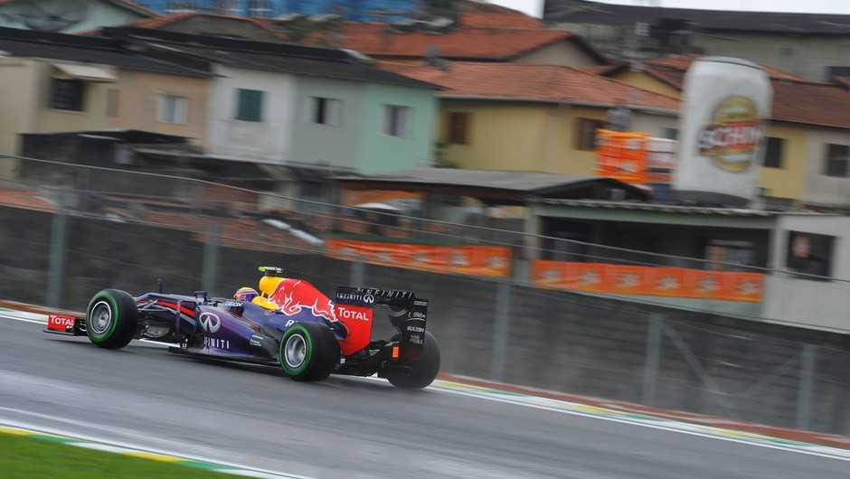 Webber drives Fastest Lap on way to 2nd place in his final GP.