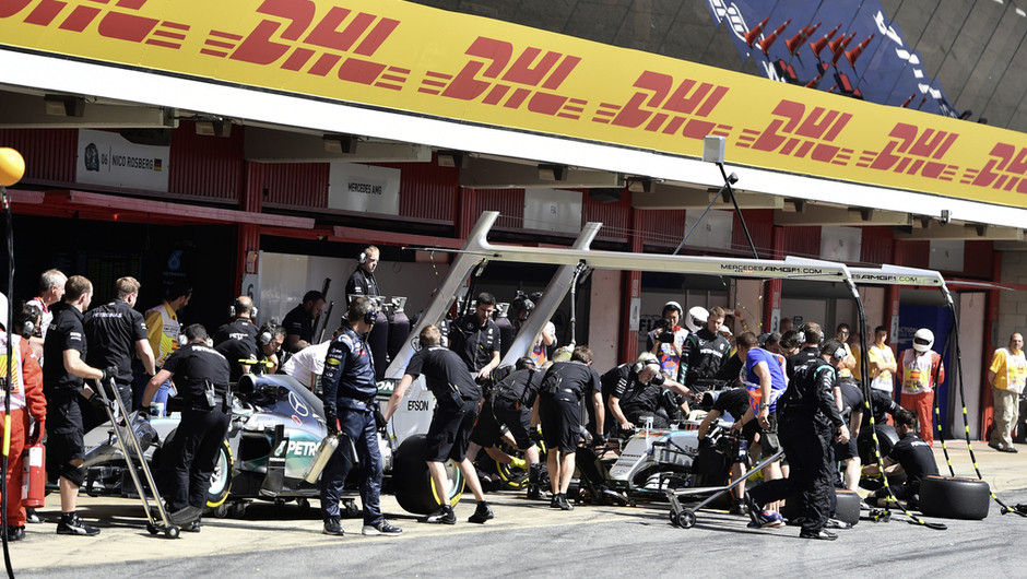 The Art of Pit Stops