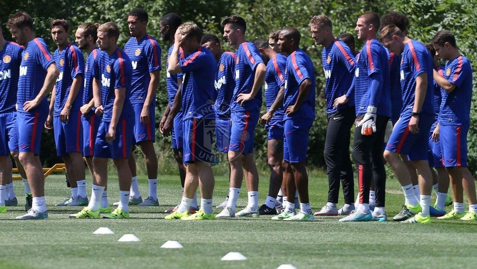 Manchester United return to US for pre-season tour