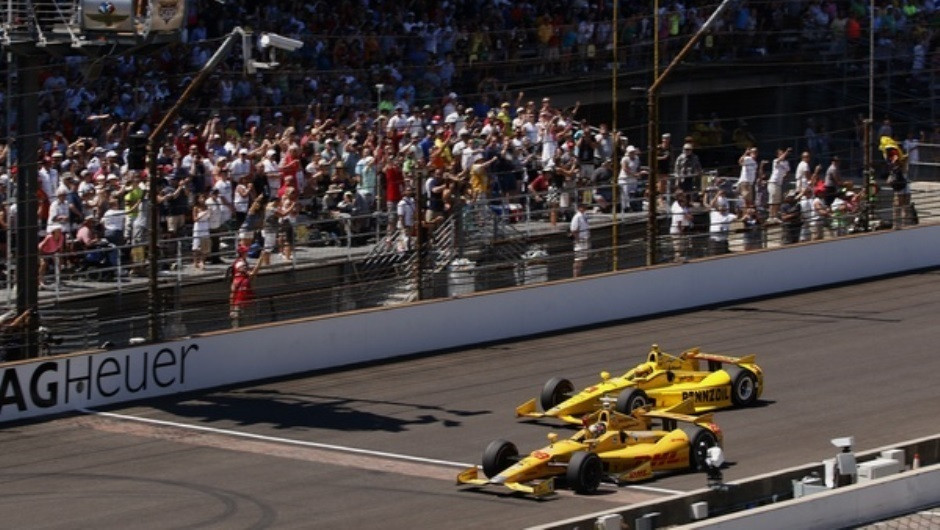 DHL Indycar at the finish line