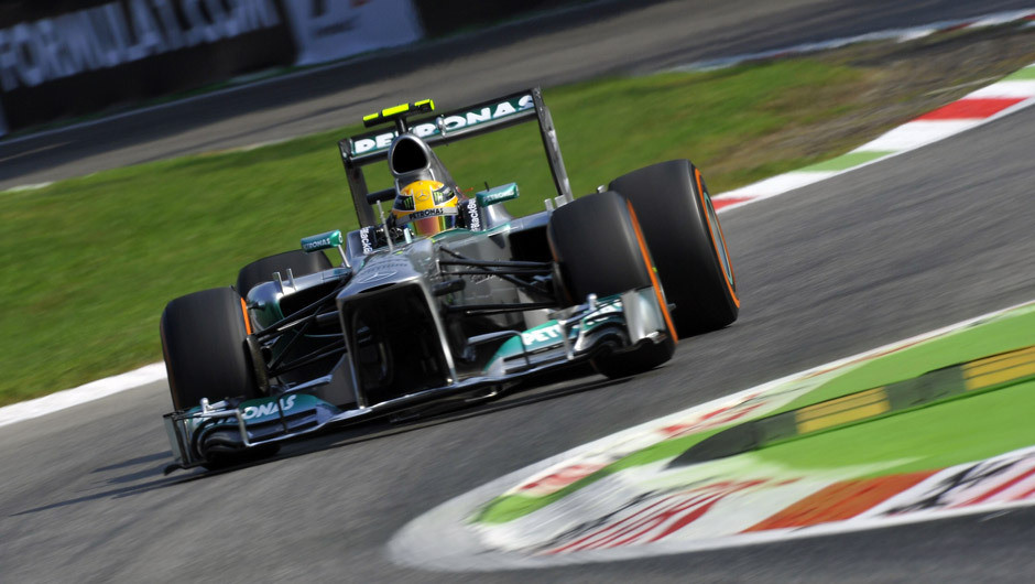 Hamilton drives fastest in push for points