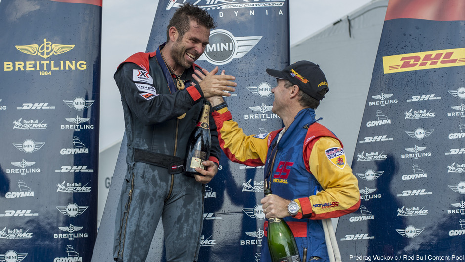 Arch strengthens championship lead at Poland’s first-ever Red Bull Air Race