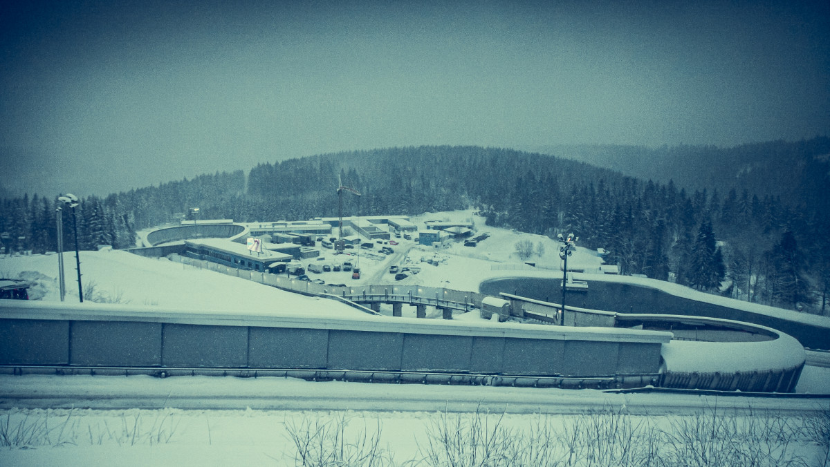 Überhaupt: die LOTTO Thüringen EISARENA Oberhof – ein einziges Wintermärchen. Optimale Voraussetzungen also Spitzen-Rennrodelsport beim 7. Eberspächer Weltcup in dieser Saison. (Foto: ManLV)