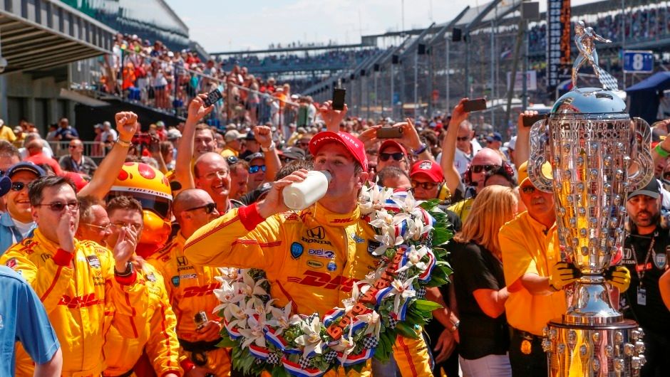 Ryan Hunter-Reay wins down-to-the-wire Indy 500