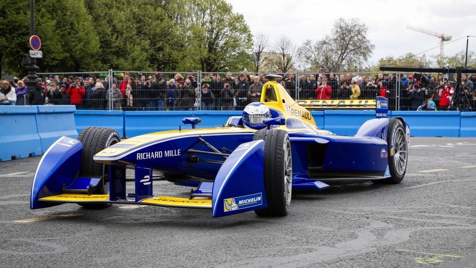 Drive the Change: Renault as a pioneer in the push for sustainability