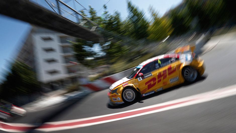 Successful debut for WTCC in Vila Real