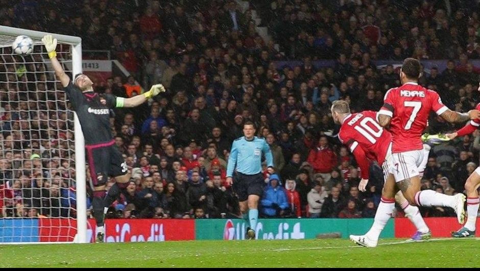 Optimistic United eye top spot