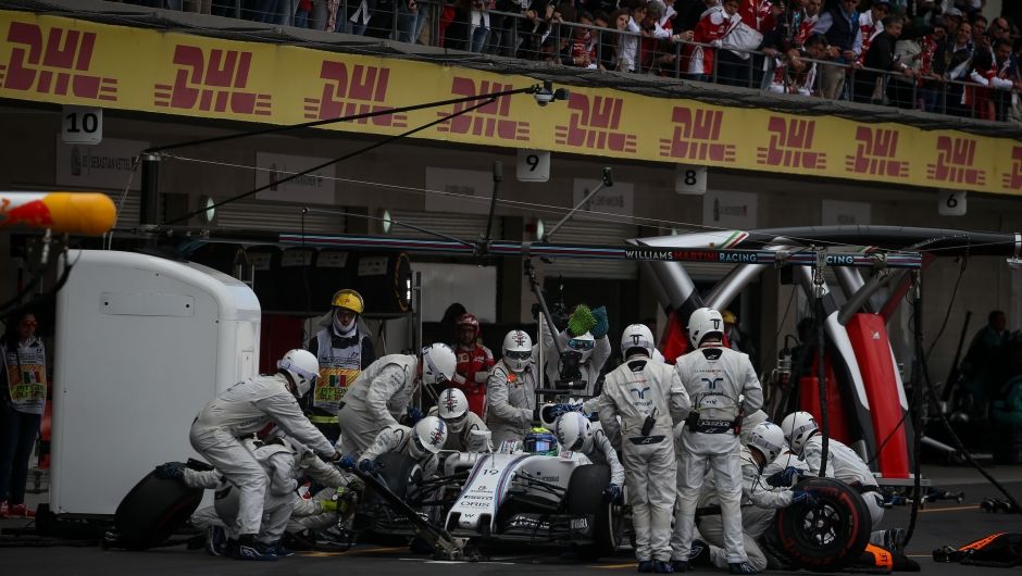 Wider tires bring changes to pit stops