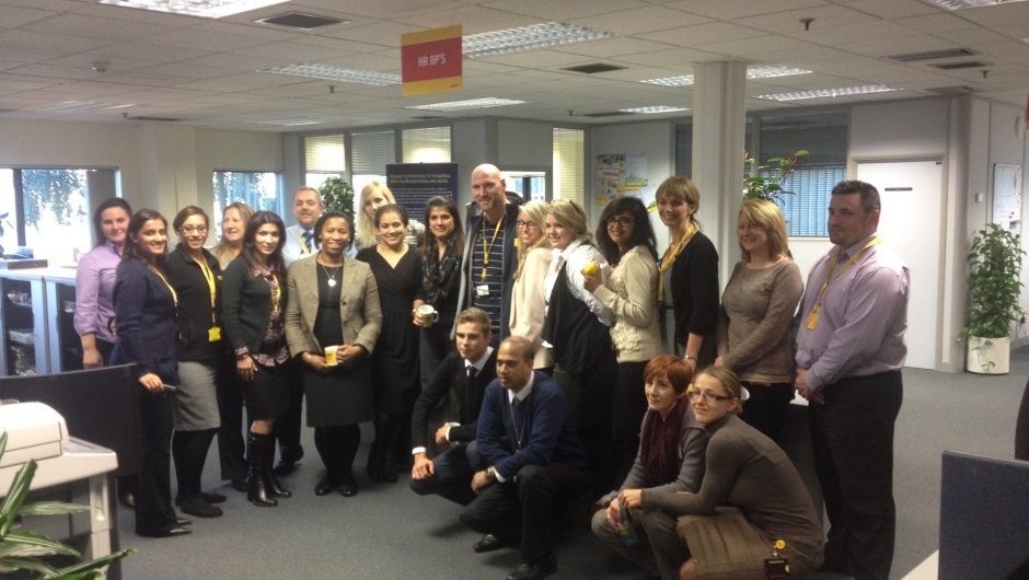 Lawrence Dallaglio poses with DHL UK HQ staff Lawrence Dallaglio poses with DHL UK HQ staff