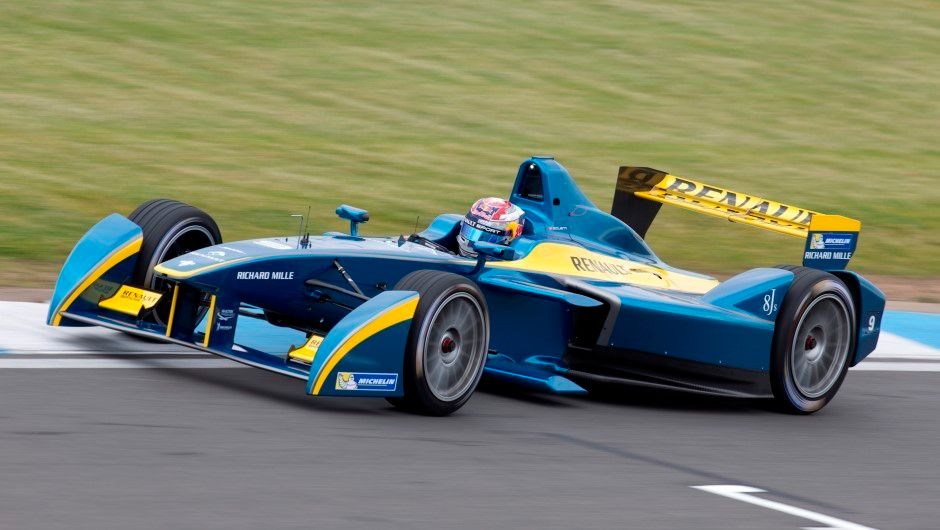 Setting the pace - Sebastien Beumi of Team E.dams-Renault Setting the pace - Sebastien Beumi of Team E.dams-Renault