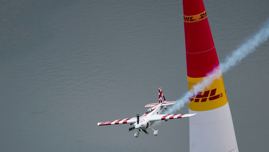 Battle of nerves at Red Bull Air Race in Ascot