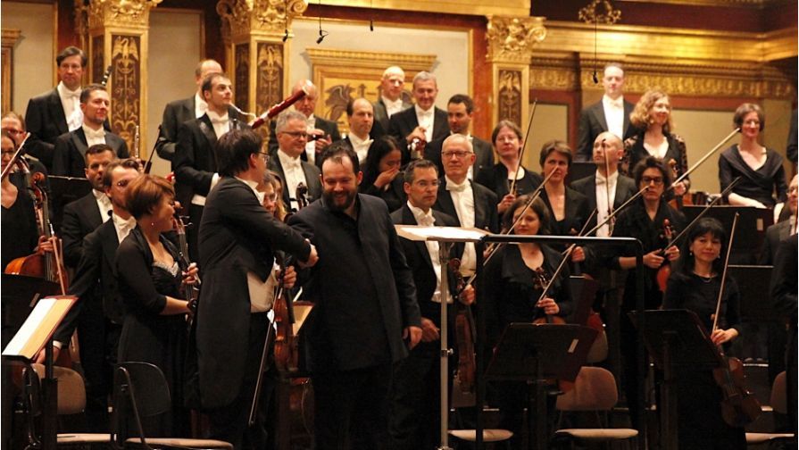 The tour will lead through some of the most impressive concert halls in Europe.