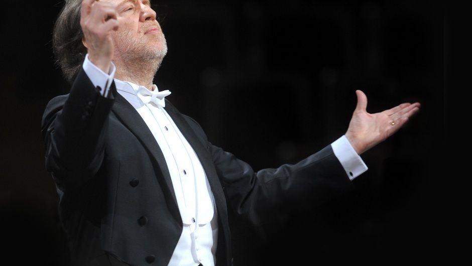 Moving music lovers’ hearts across Asia